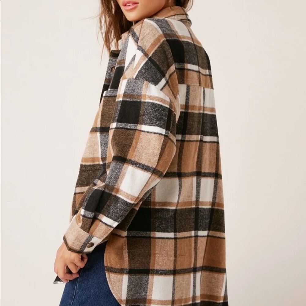 Boyfriend fit plaid trucker jacket brown shacket - Picture 3 of 6